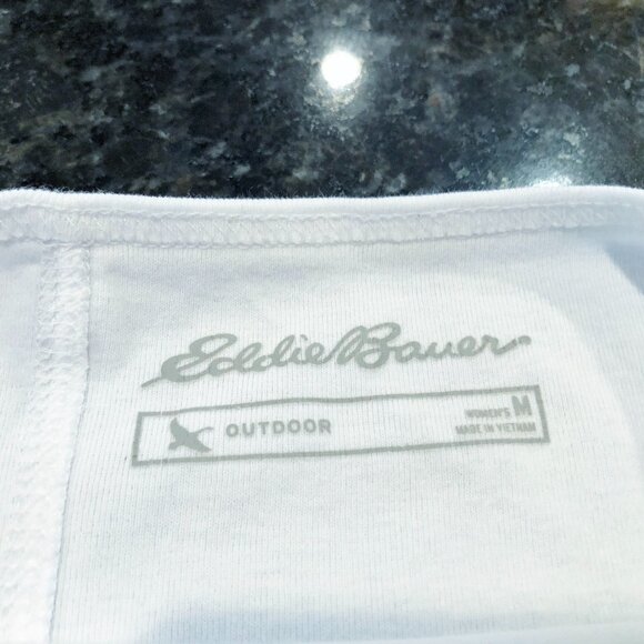 Eddie Bauer Lot of 2 sleeveless 100% cotton tops.  Both Size Medium    EUC - Picture 8 of 12